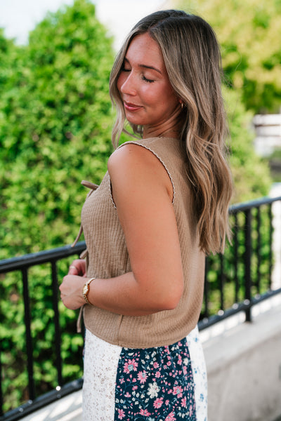 Breezy Season Bow Knit Vest