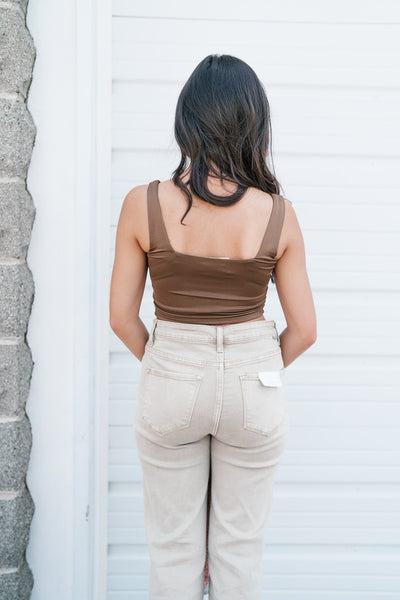 Easy To Care Cropped Tank - Brown