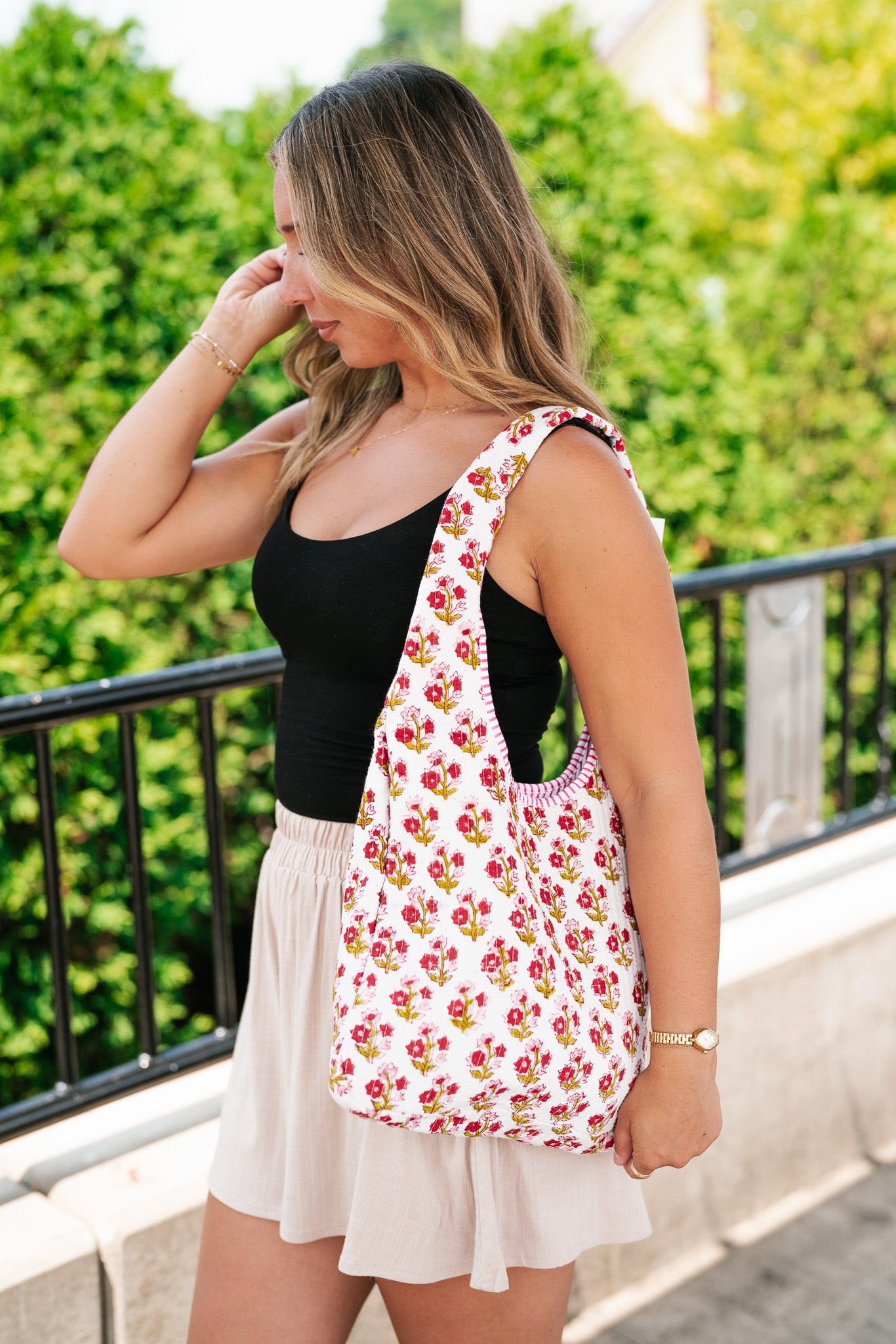 Rose Garden Patchwork Shoulder bag - Red