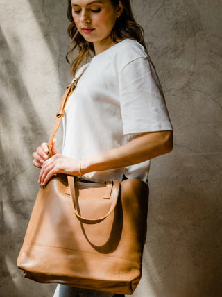 Able Abera Crossbody Tote - Whiskey