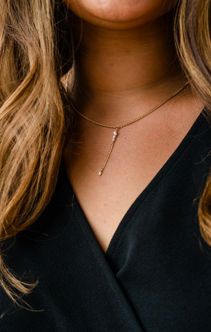 Able Pearl Lariat Necklace