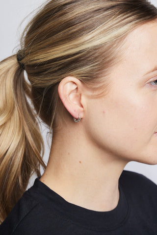 Able 24/7 Hinge Hoops: Silver