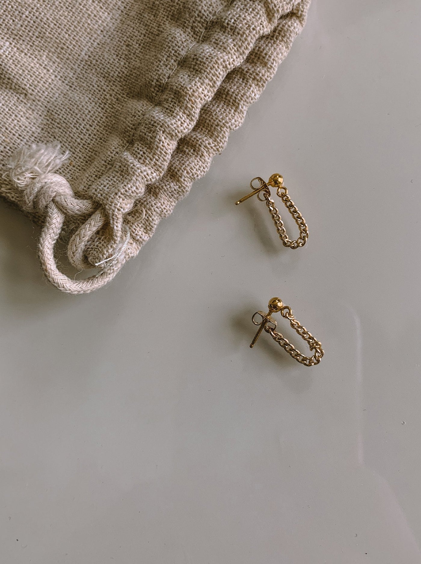 Able Curb Chain Earrings Gold Filled