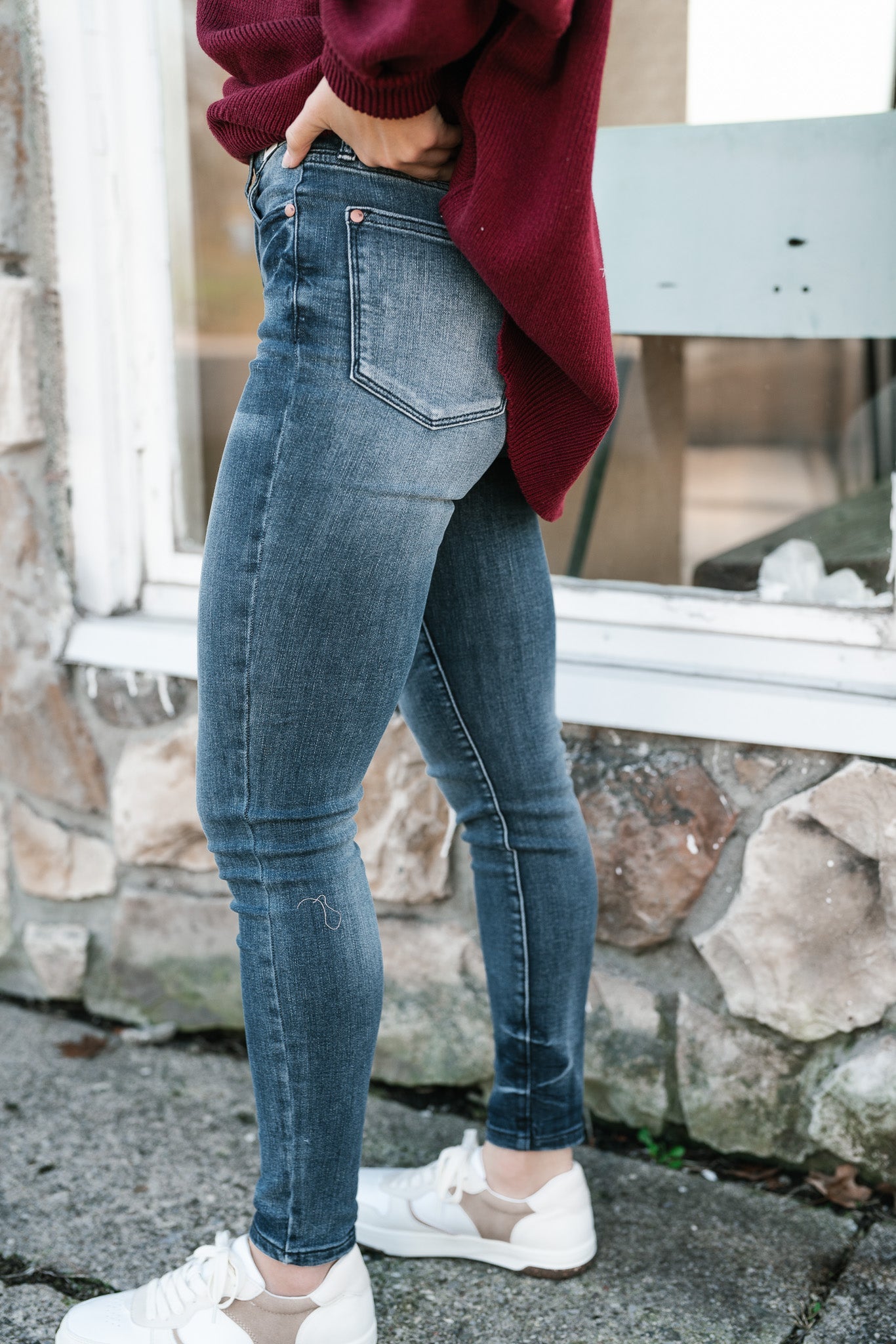 Judy Blue Caylee Contrast Wash Skinny Jeans