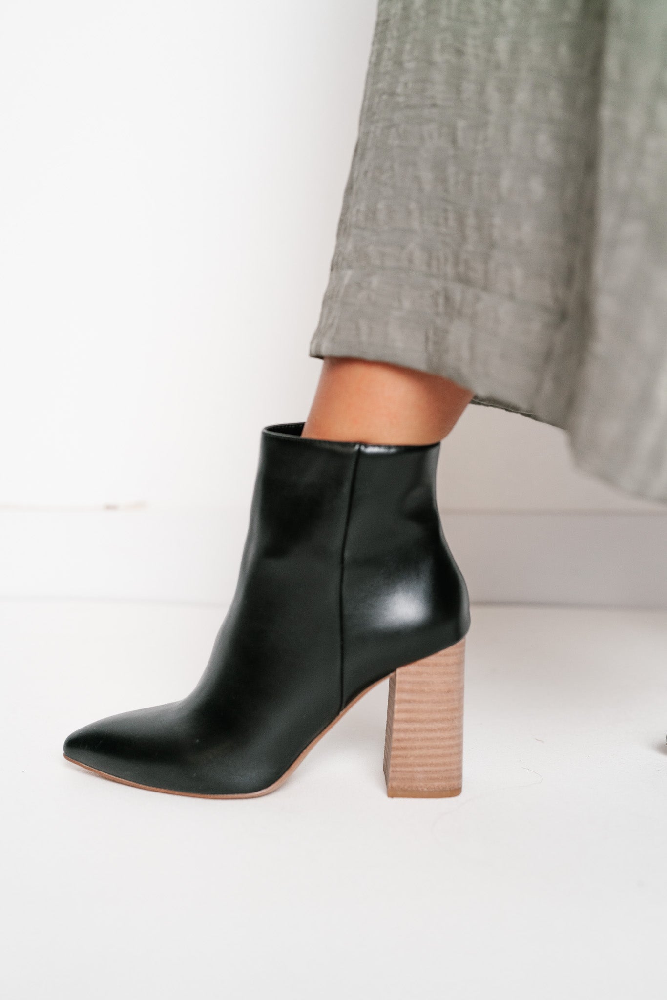 Veronica Heel Boots