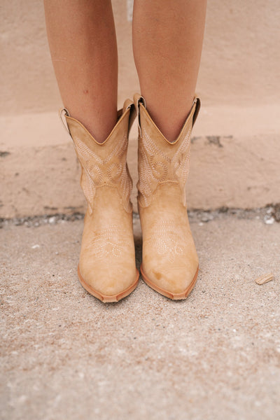 Zahara Cowboy Boots
